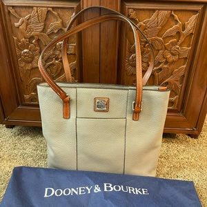 Dooney & Burke tote bag